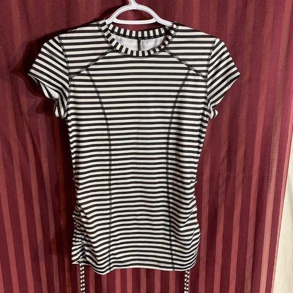 Black & White Striped Top - Picture 4 of 11